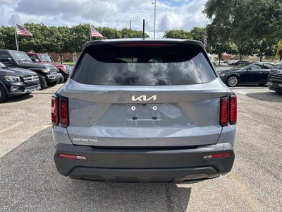 2023 Kia Sorento LX