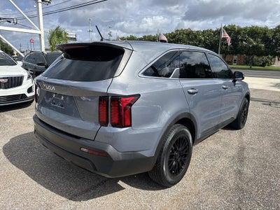 2023 Kia Sorento LX