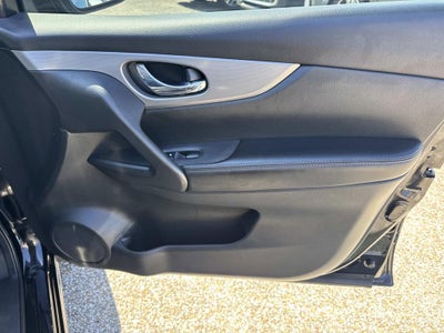 2020 Nissan Rogue Sport SL