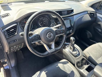 2020 Nissan Rogue Sport SL