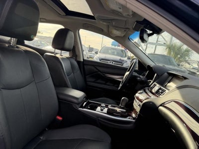 2019 INFINITI Q70 3.7 LUXE