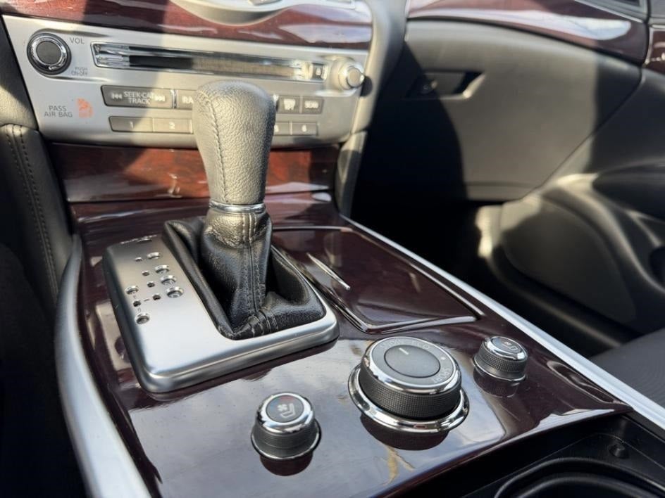 2019 INFINITI Q70 3.7 LUXE