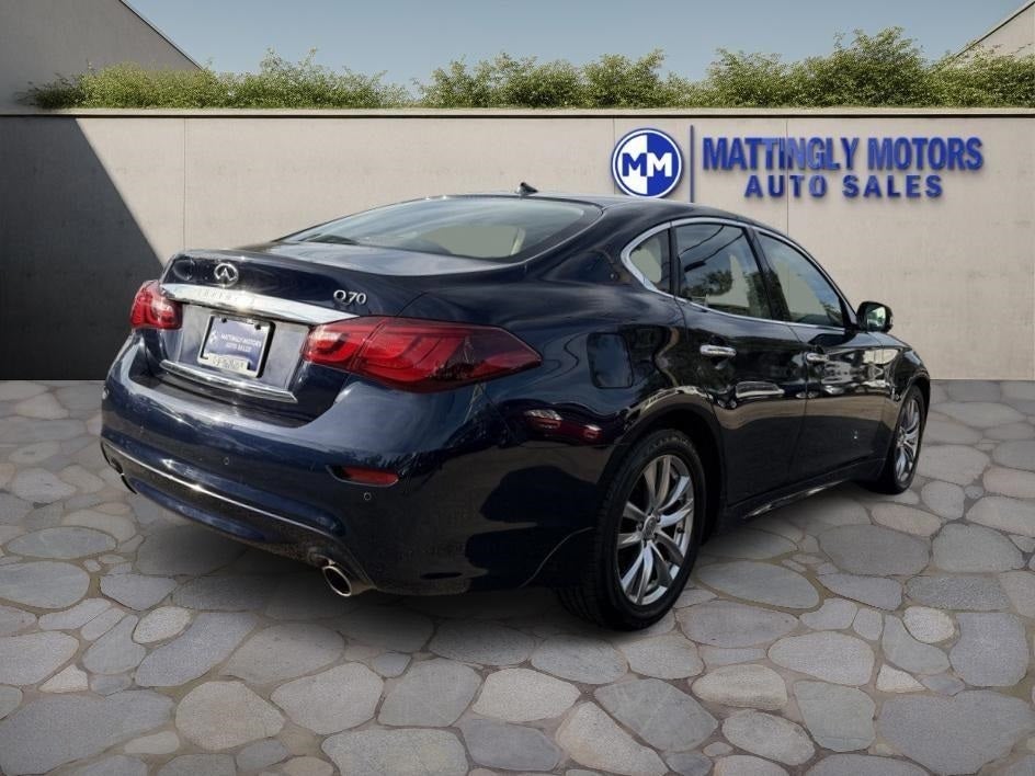 2019 INFINITI Q70 3.7 LUXE