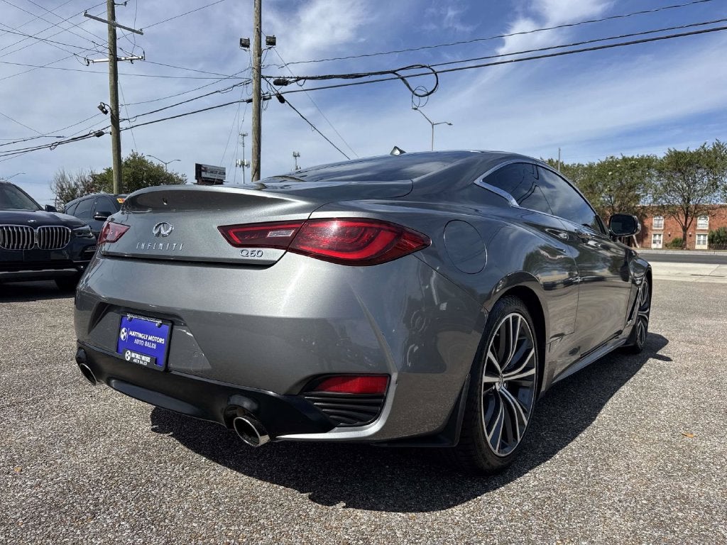 2017 INFINITI Q60 3.0t Premium