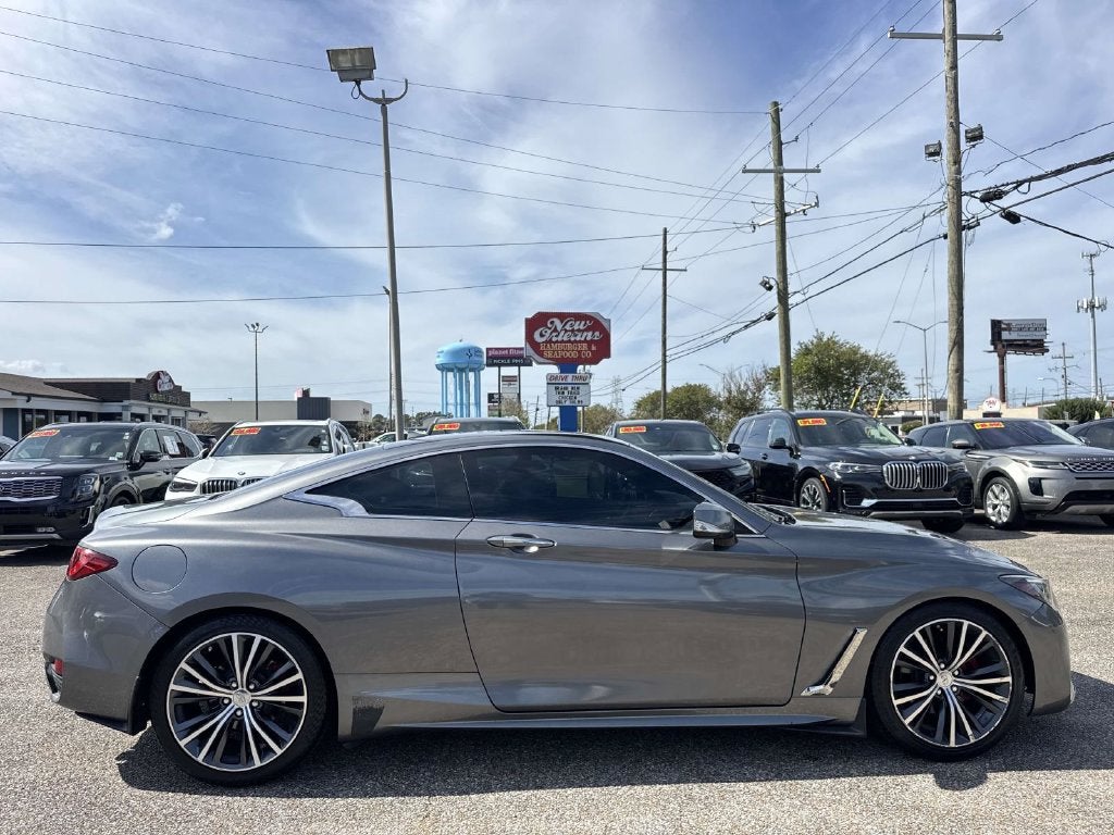 2017 INFINITI Q60 3.0t Premium