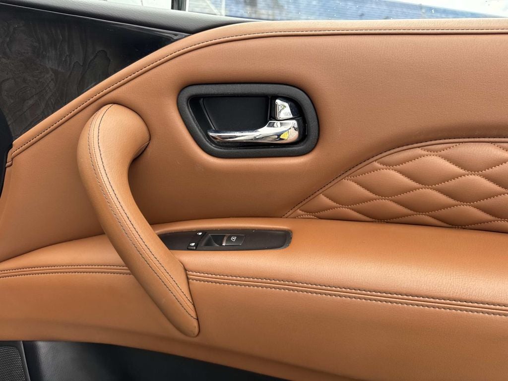 2019 INFINITI QX80 LUXE