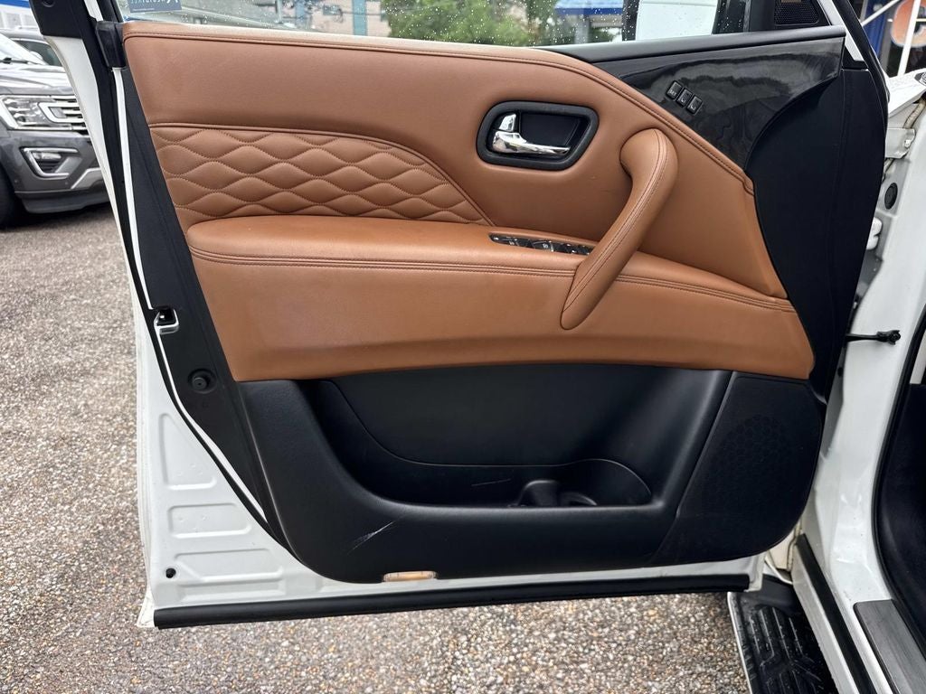 2019 INFINITI QX80 LUXE