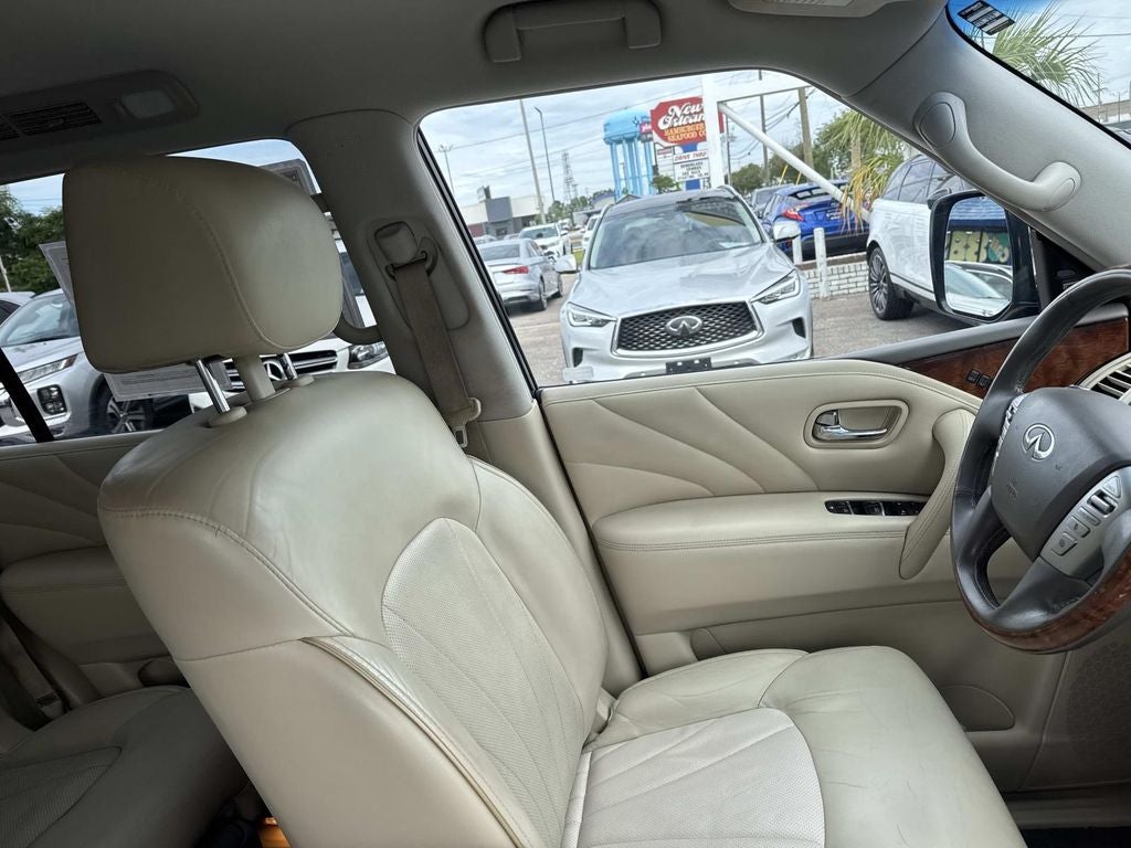 2017 INFINITI QX80 Base