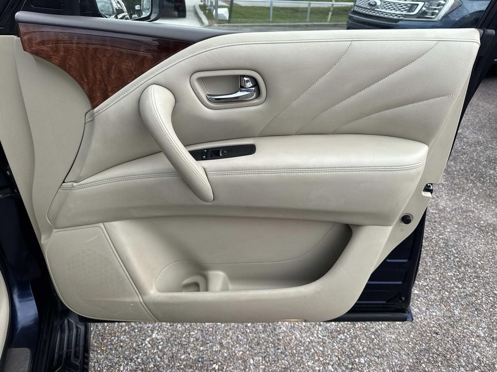 2017 INFINITI QX80 Base