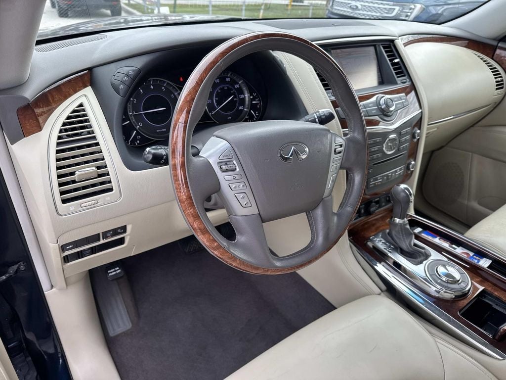 2017 INFINITI QX80 Base