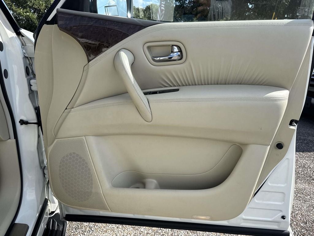 2017 INFINITI QX80 Base