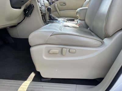 2017 INFINITI QX80 Base
