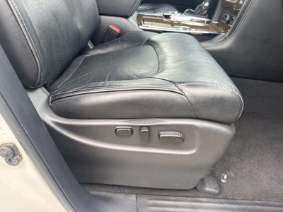 2017 INFINITI QX80 Base