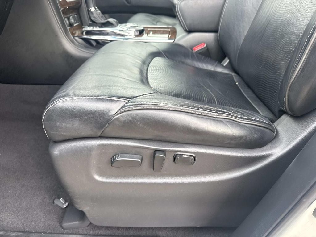 2017 INFINITI QX80 Base