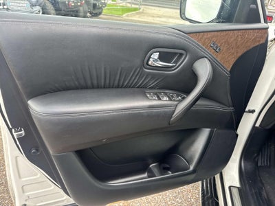 2017 INFINITI QX80 Base
