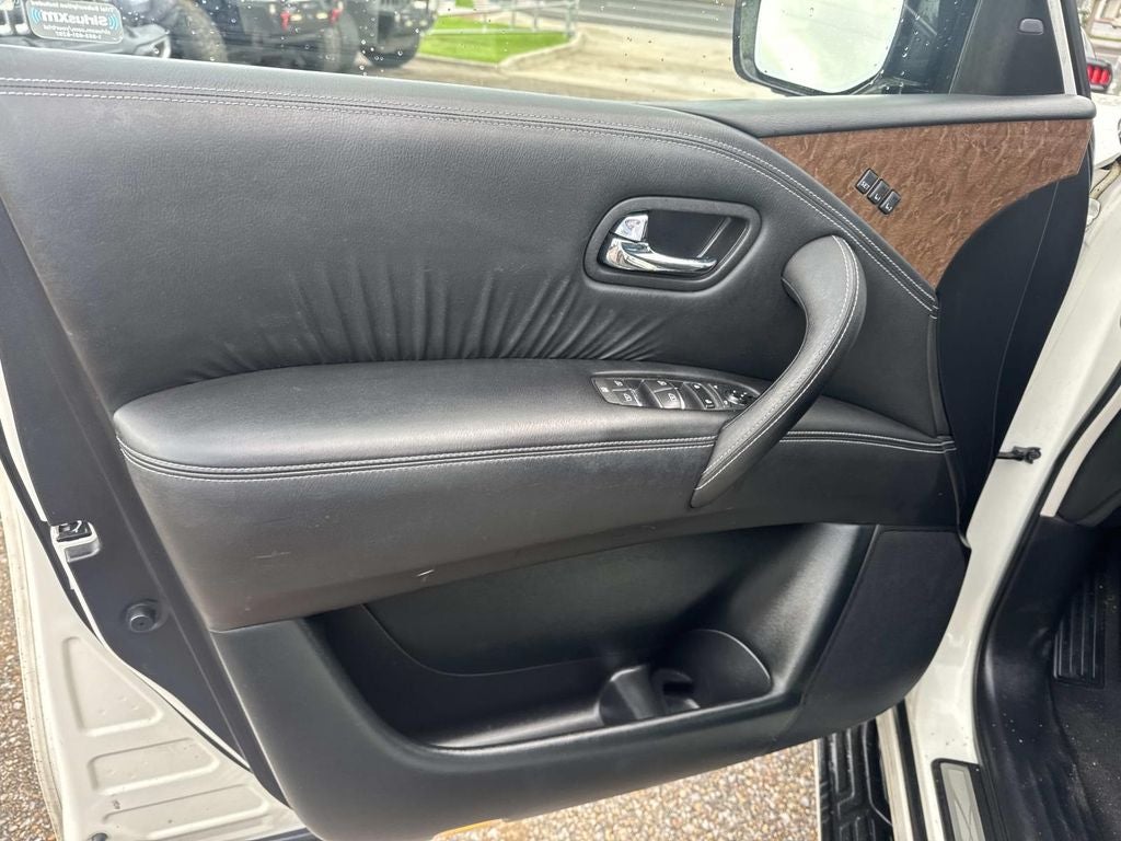 2017 INFINITI QX80 Base