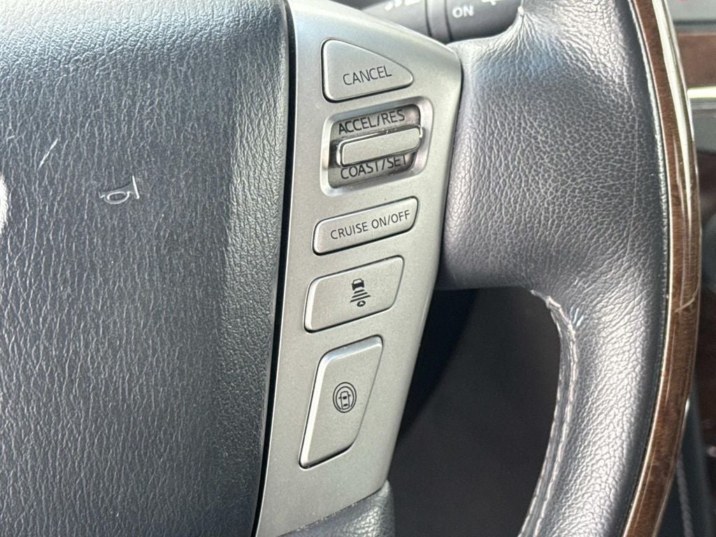 2017 INFINITI QX80 Base