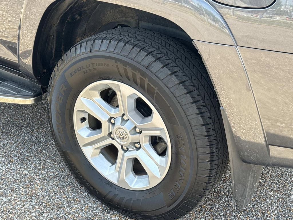 2022 Toyota 4Runner SR5