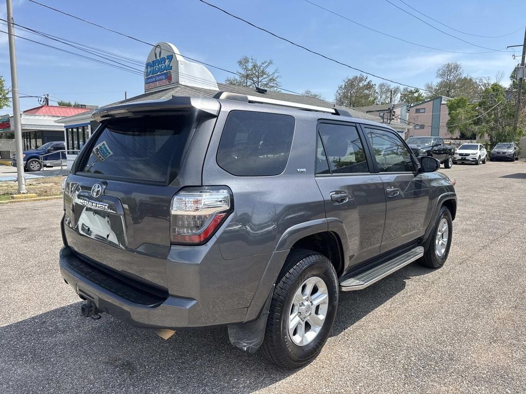 2022 Toyota 4Runner SR5