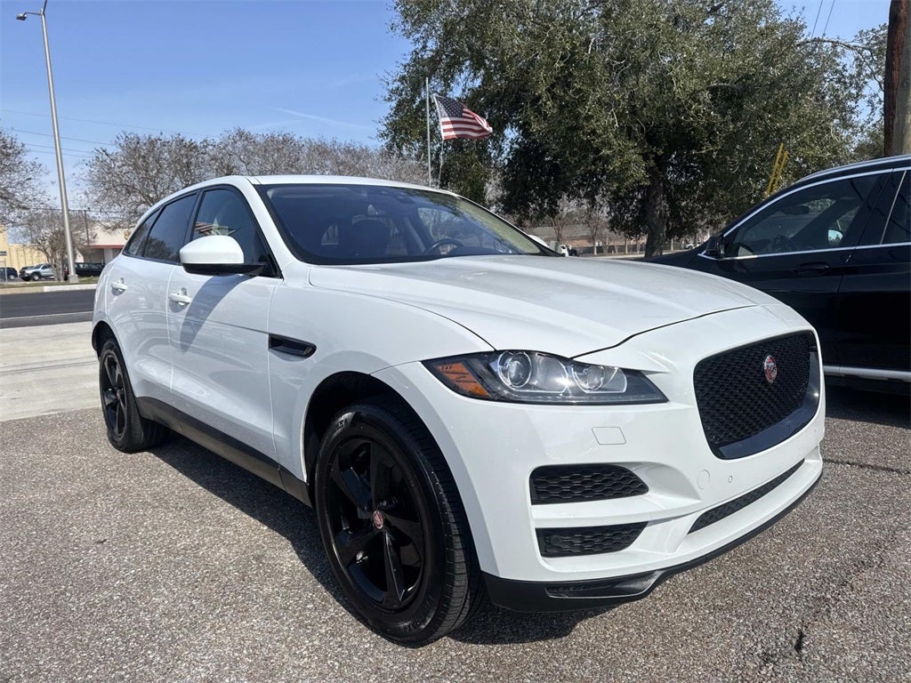 2018 Jaguar F-PACE 25t Premium