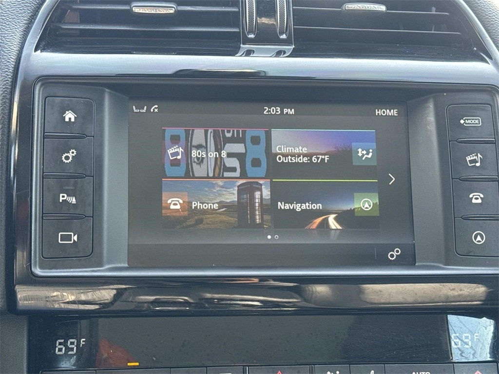 2018 Jaguar F-PACE 25t Premium