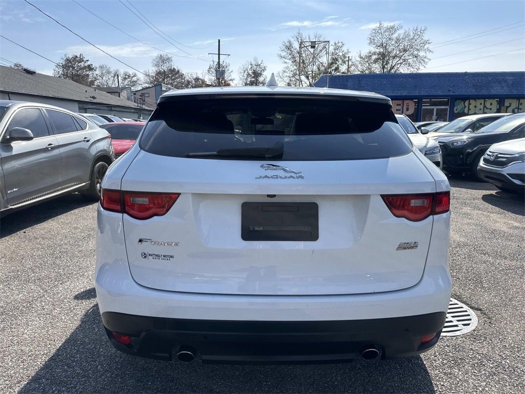 2018 Jaguar F-PACE 25t Premium