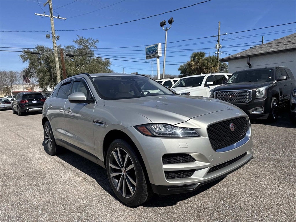 2017 Jaguar F-Pace Prestige