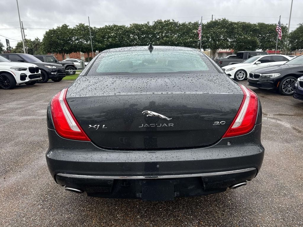 2016 Jaguar XJ XJL Portfolio