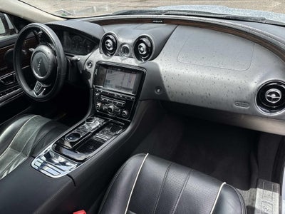 2015 Jaguar XJ XJL Portfolio