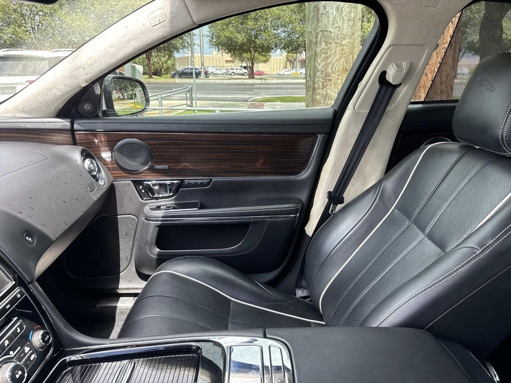 2015 Jaguar XJ XJL Portfolio