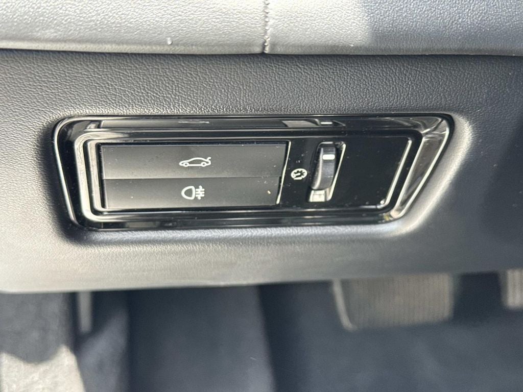 2015 Jaguar XJ XJL Portfolio