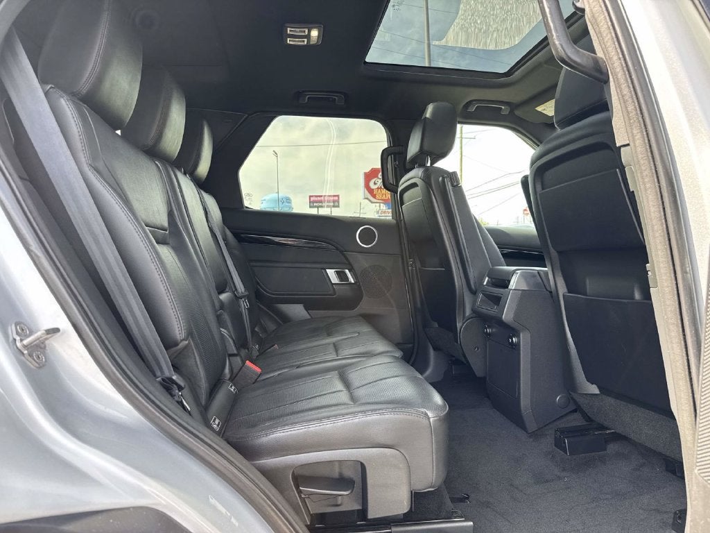 2019 Land Rover Discovery SE
