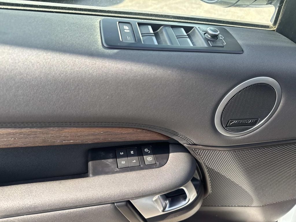 2017 Land Rover Discovery HSE