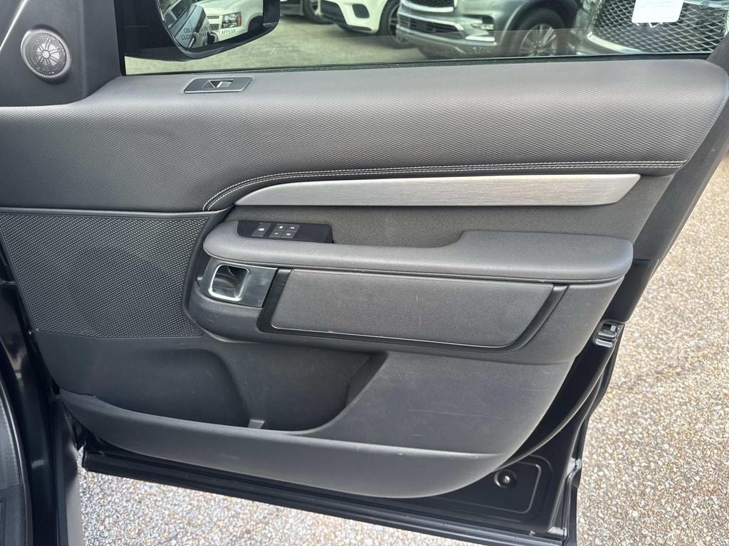 2022 Land Rover Discovery S R-Dynamic