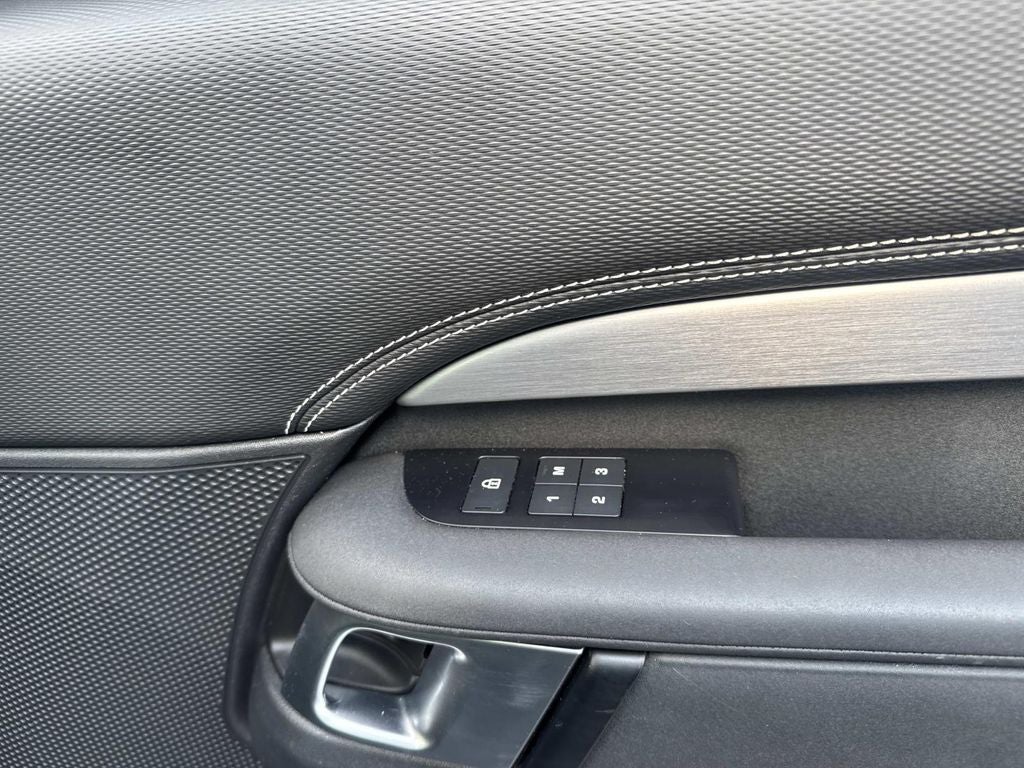 2022 Land Rover Discovery S R-Dynamic