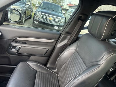 2022 Land Rover Discovery S R-Dynamic