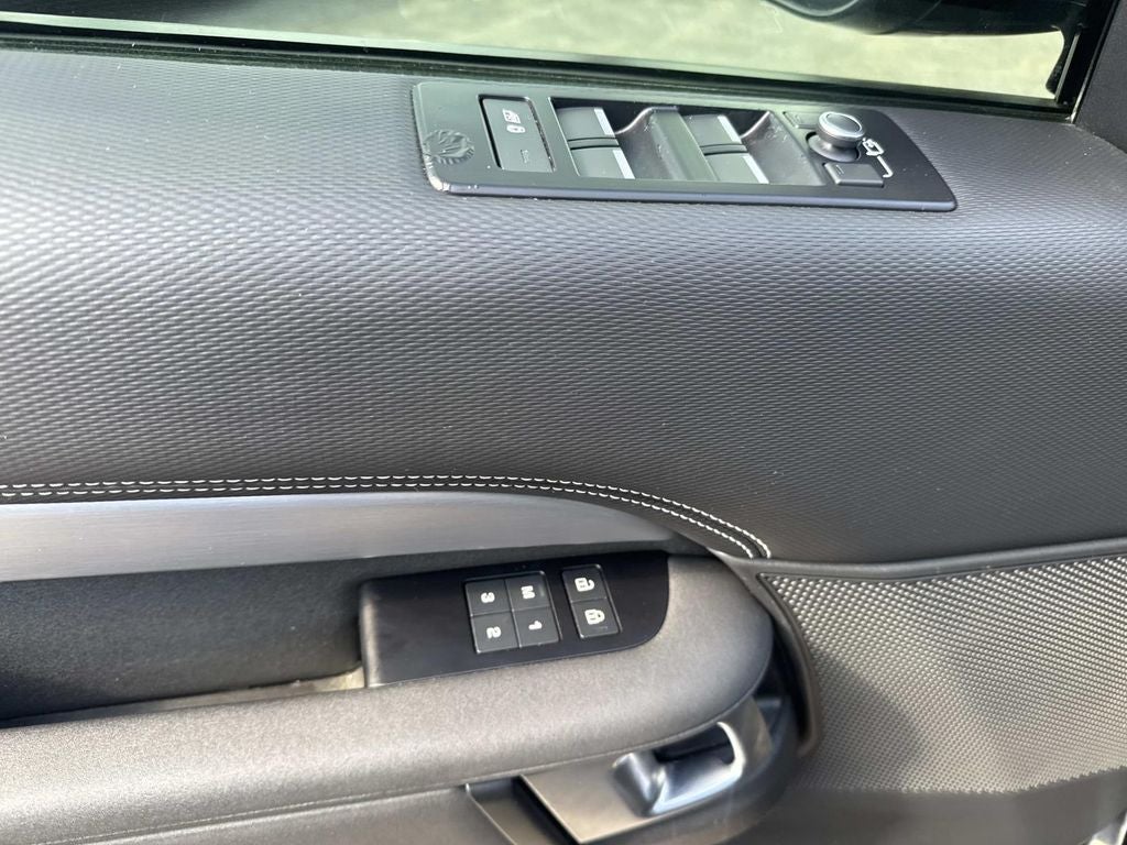 2022 Land Rover Discovery S R-Dynamic