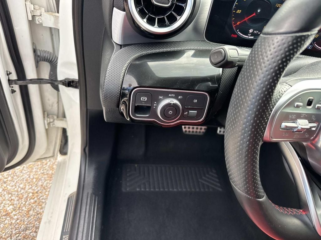 2020 Mercedes-Benz A-Class A 220