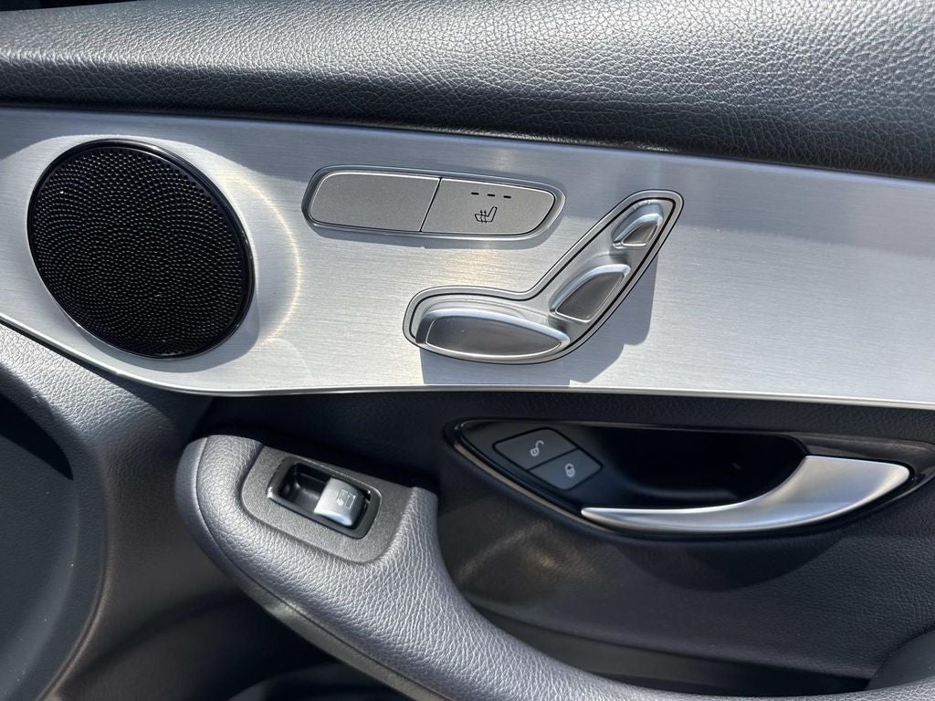 2021 Mercedes-Benz GLC GLC 300