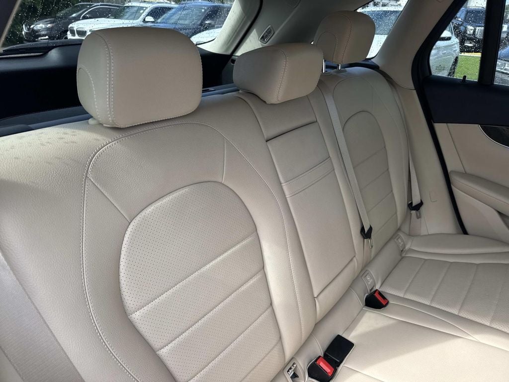 2022 Mercedes-Benz GLC GLC 300