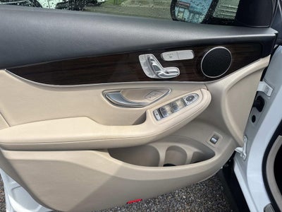 2022 Mercedes-Benz GLC GLC 300