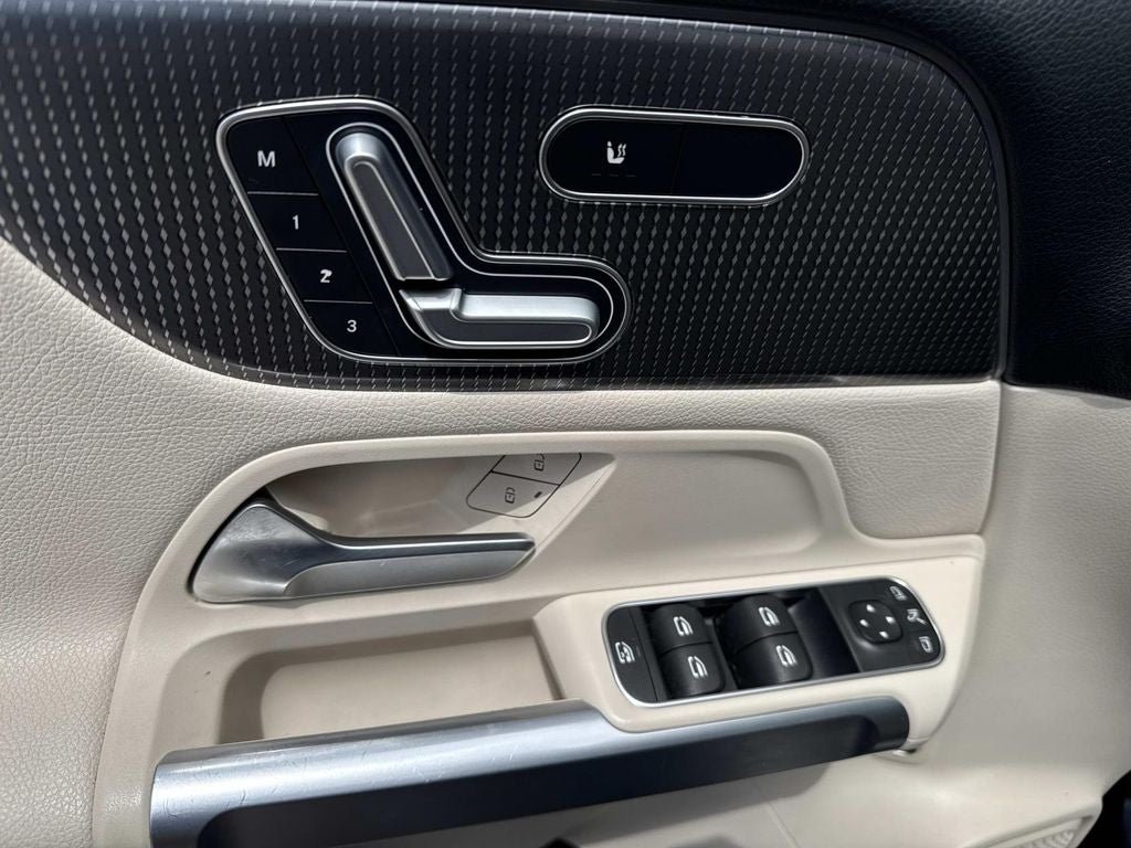 2021 Mercedes-Benz GLB GLB 250