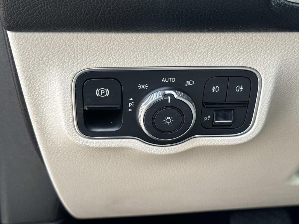 2021 Mercedes-Benz GLB GLB 250