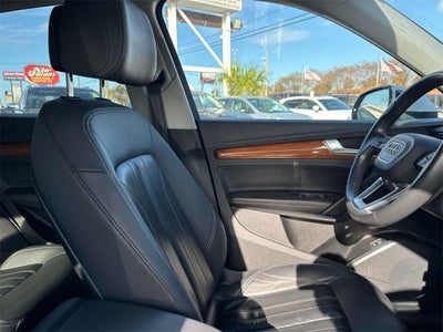 2022 Audi Q5 45 S line Premium quattro