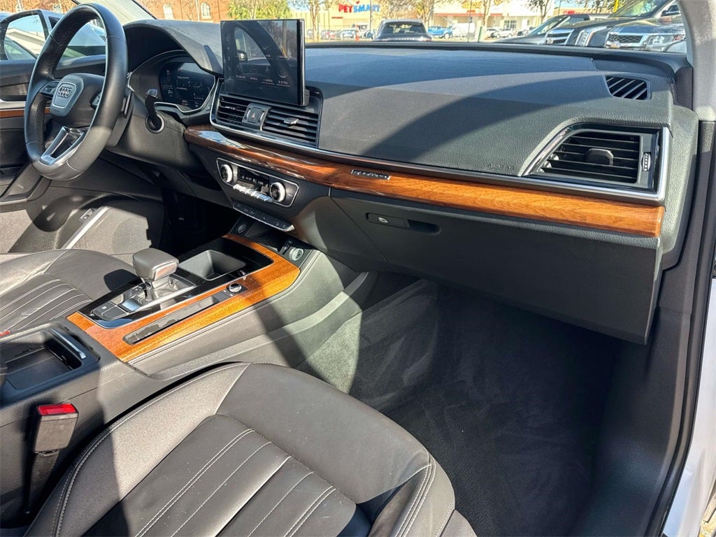 2022 Audi Q5 45 S line Premium quattro