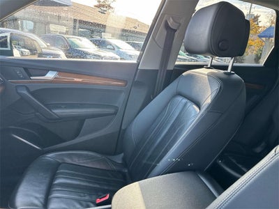 2022 Audi Q5 45 S line Premium quattro