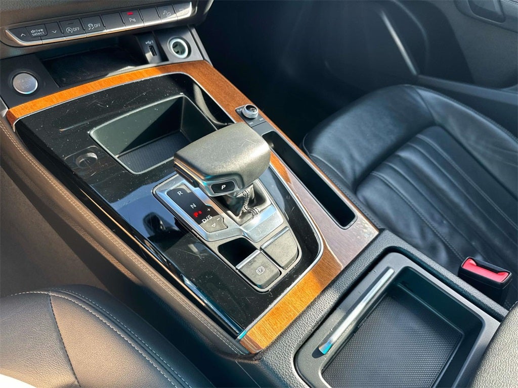 2022 Audi Q5 45 S line Premium quattro