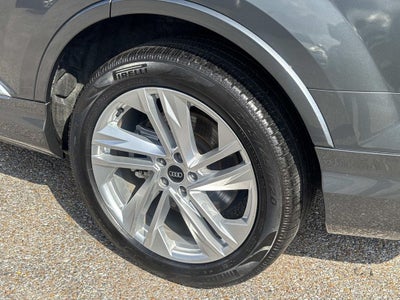 2021 Audi Q7 45 Premium Plus quattro