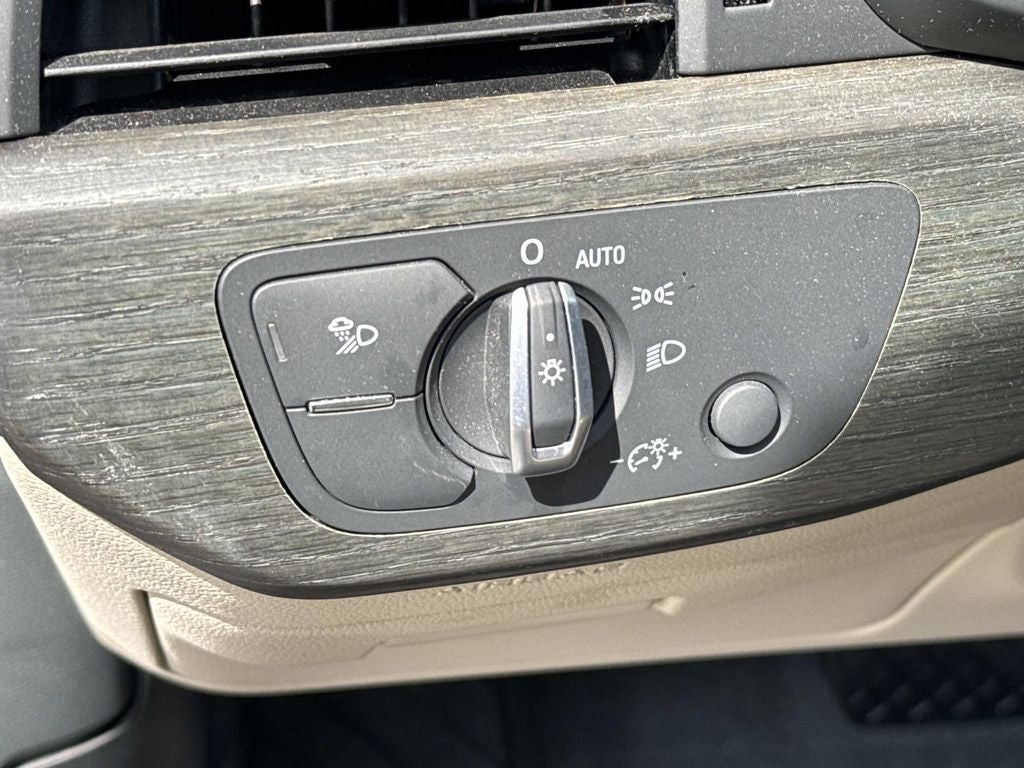 2020 Audi A4 40 Premium