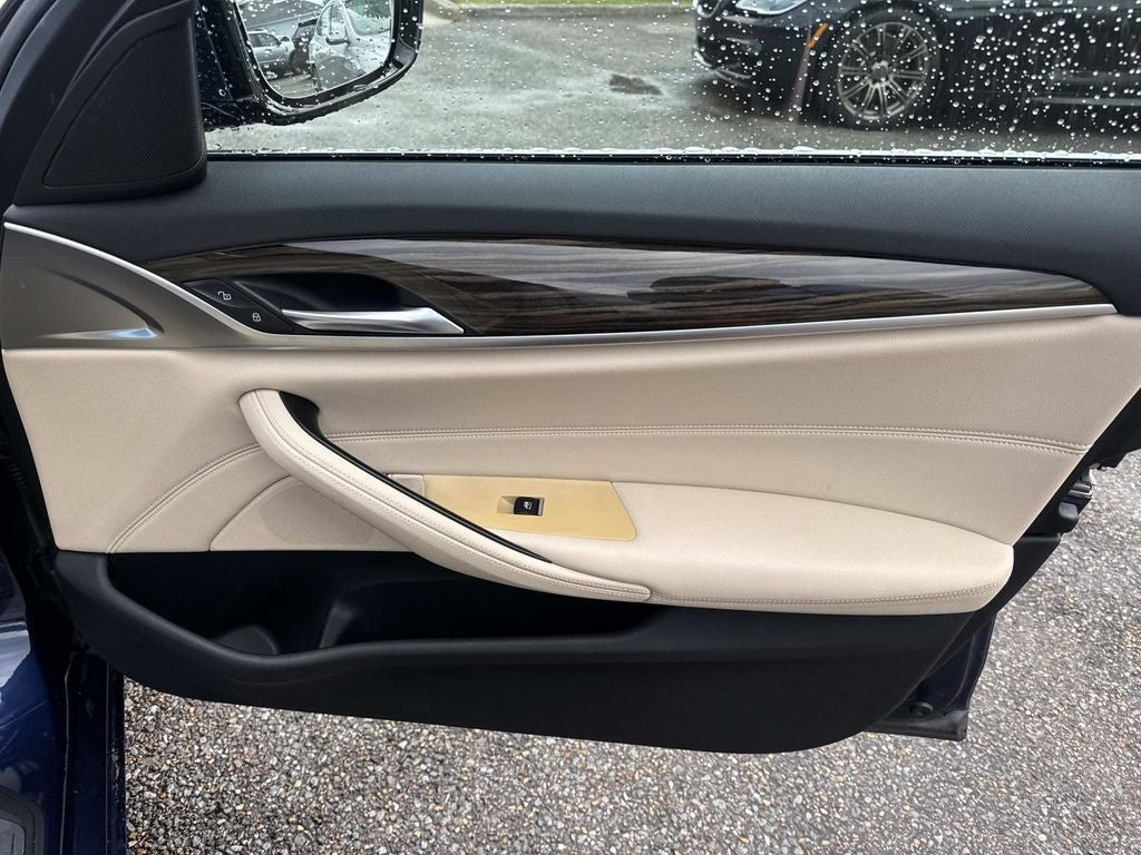 2019 BMW 5 Series 530i